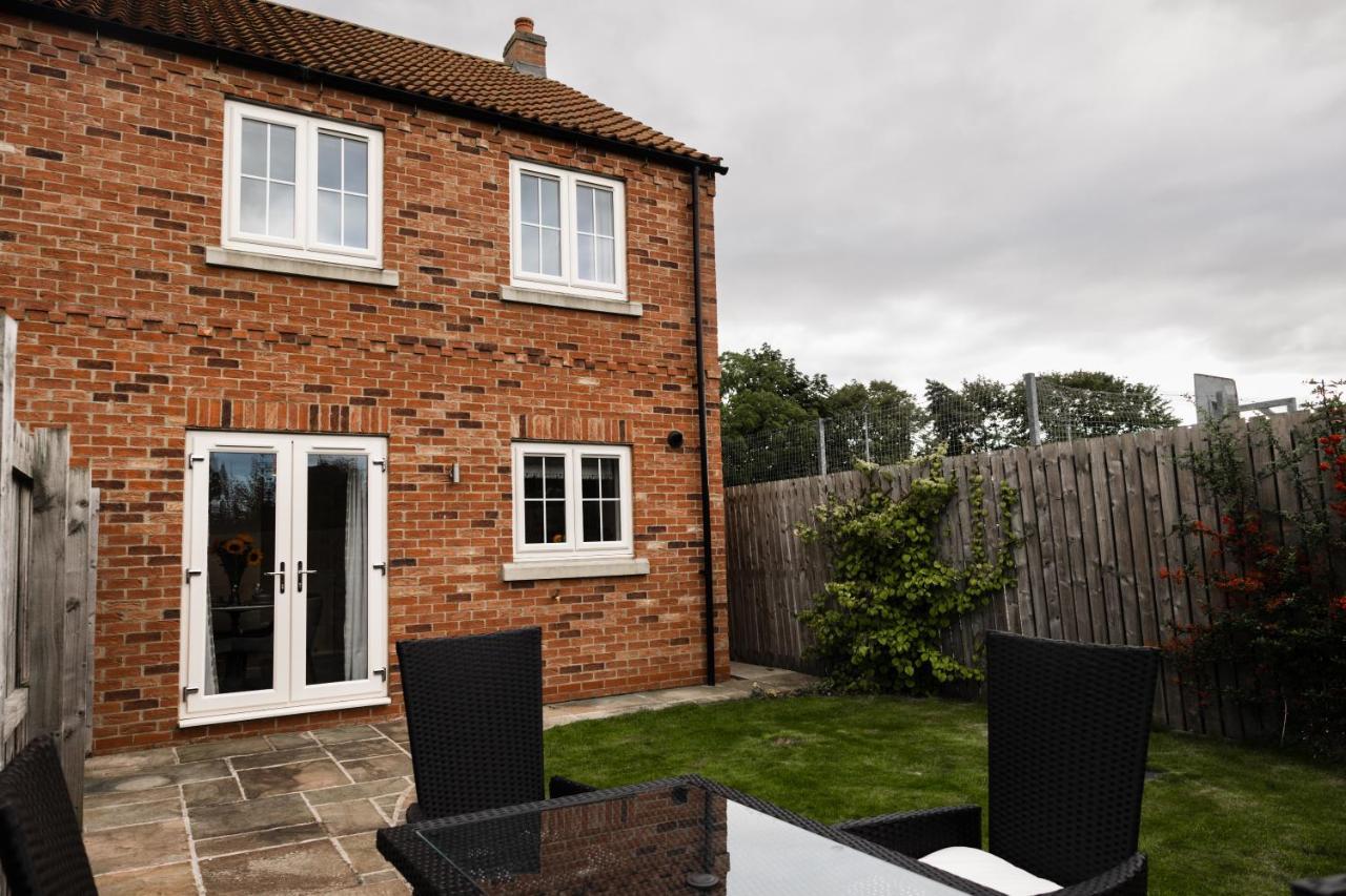 College Court Bedale Exterior foto